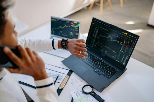 Quel est le cadre juridique de la mise en œuvre de systèmes de géolocalisation par une entreprise de transport?